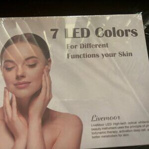 LIVEMOOR 7 LED COLORS-DIFFERENT FUNCTIONS YOUR SKIN-HIGH TECH WHITENING BEAUTY